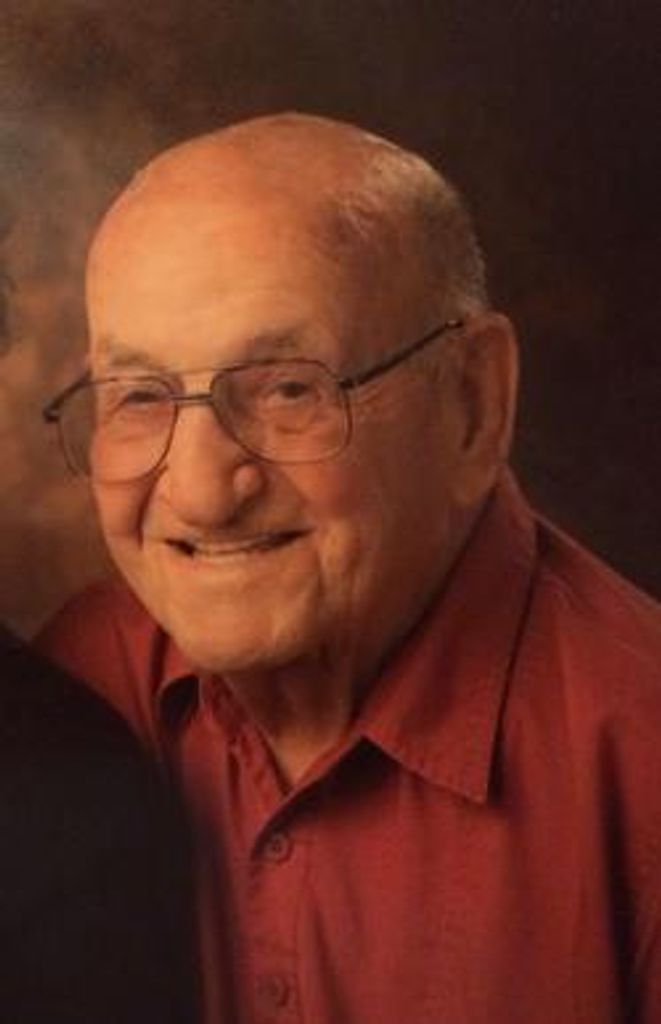 Angelo Carlomango Profile Photo