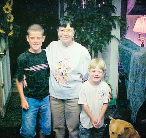 Mary Mills photo gallery thumbnail 60 of 103