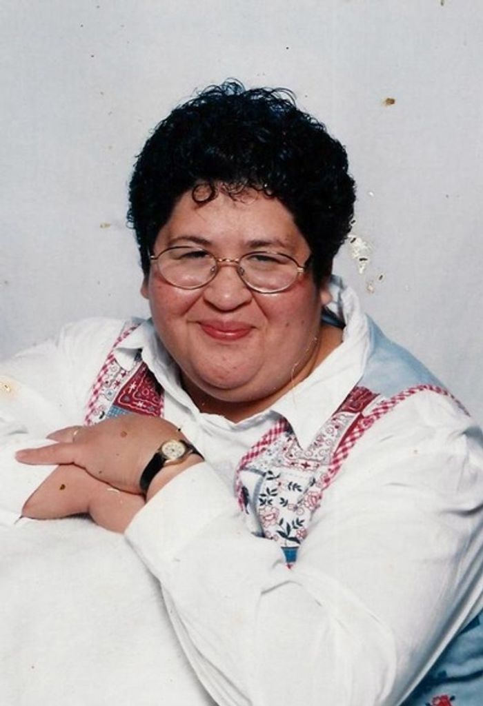 Theresa Perez Gomez Profile Photo