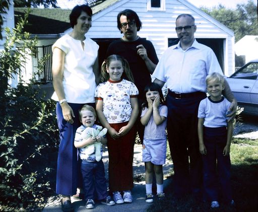 Robert "Bob" Moseley photo gallery thumbnail 8 of 47