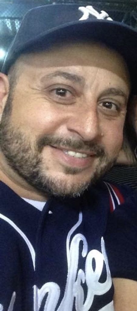 Vincent E. Amore Profile Photo