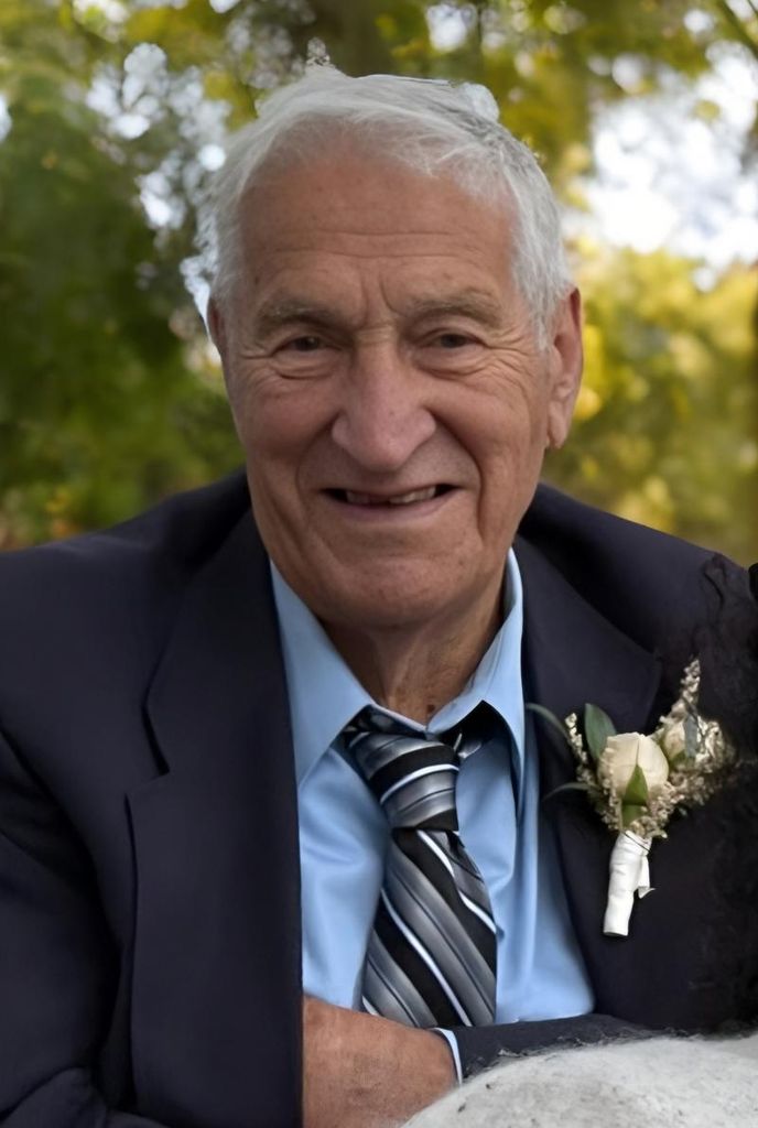 Edward Lechelt Profile Photo