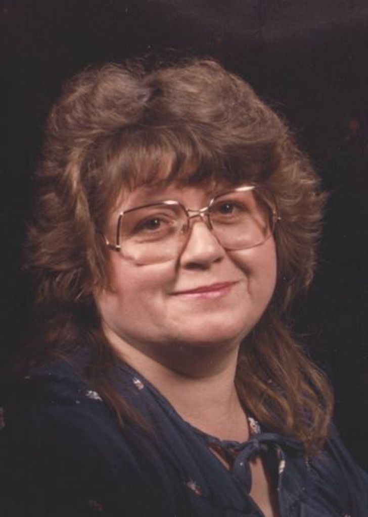 Helen Shaw Profile Photo