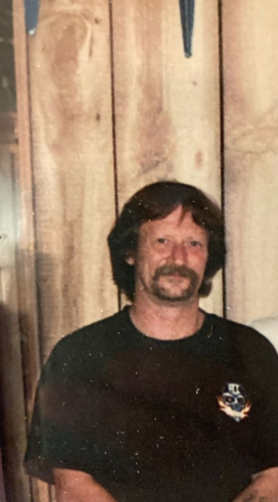 Robert Lynn Johnson Profile Photo