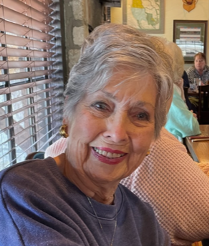 Alice Loraine Robertson Profile Photo
