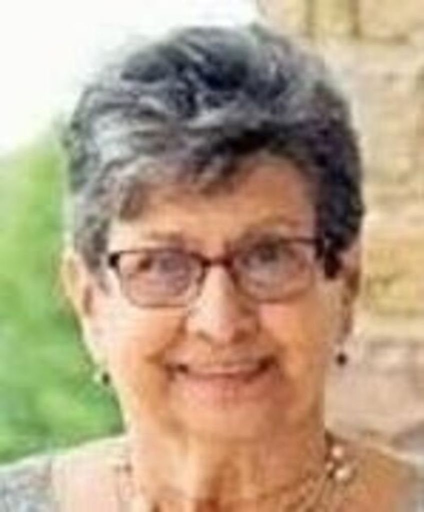 Rosanne M. Dutton Profile Photo