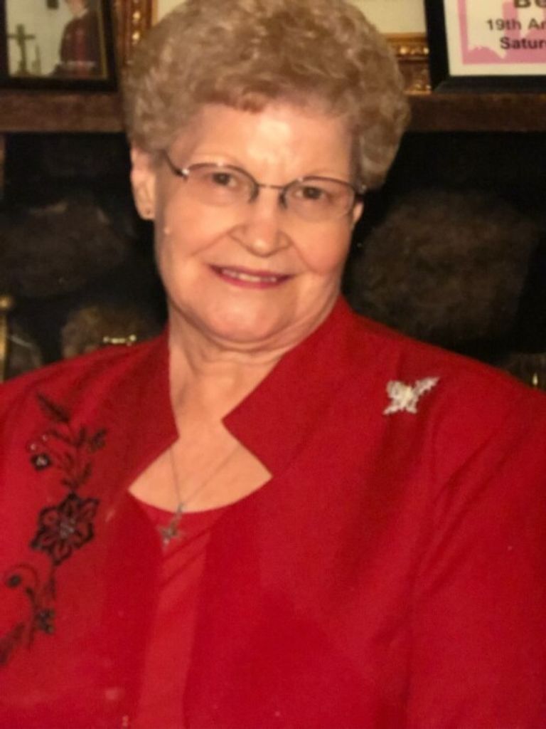 Dorothy Mae Swims