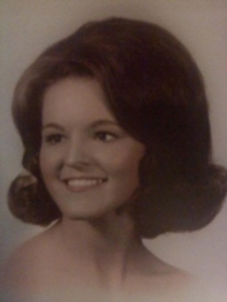 Marsha  Lee Hewitt