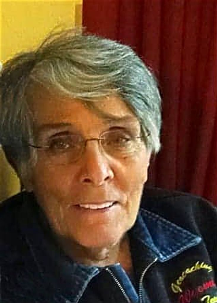 Bernedene “Bernie” Corbett Robertson Profile Photo