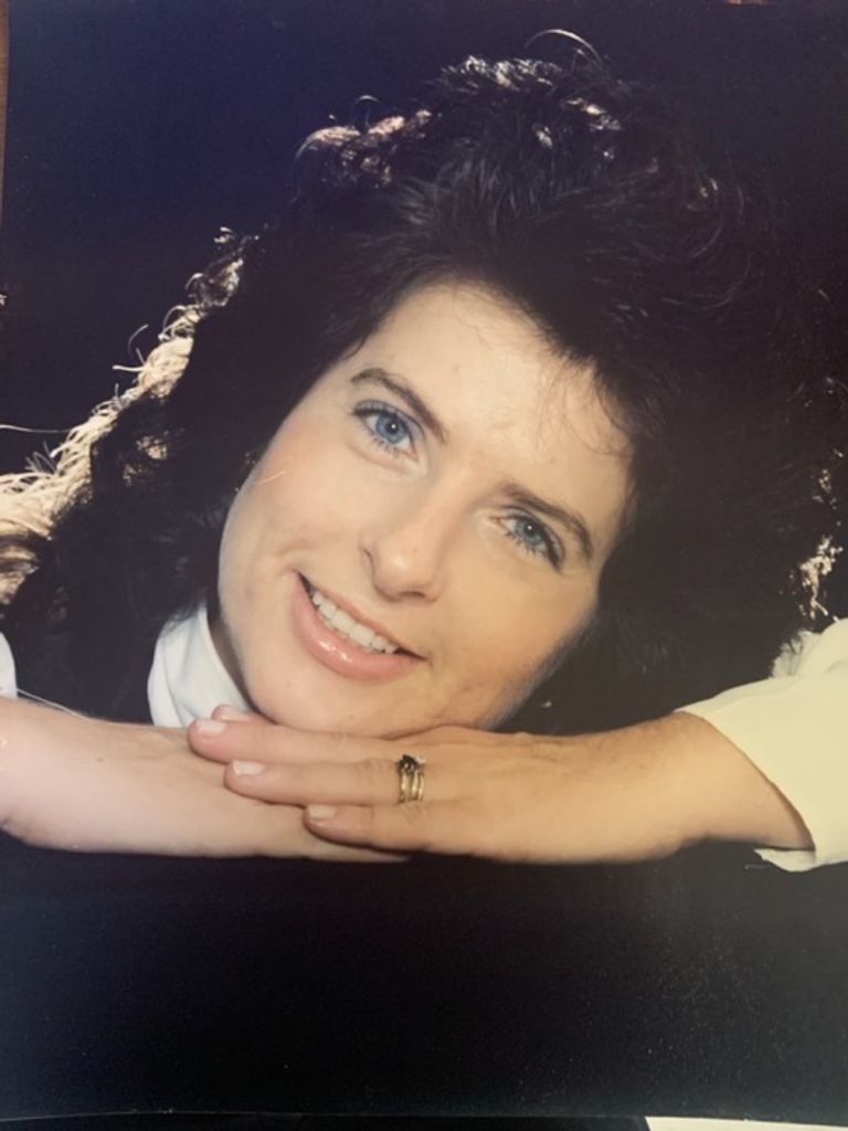 Katie J. Lawson Profile Photo