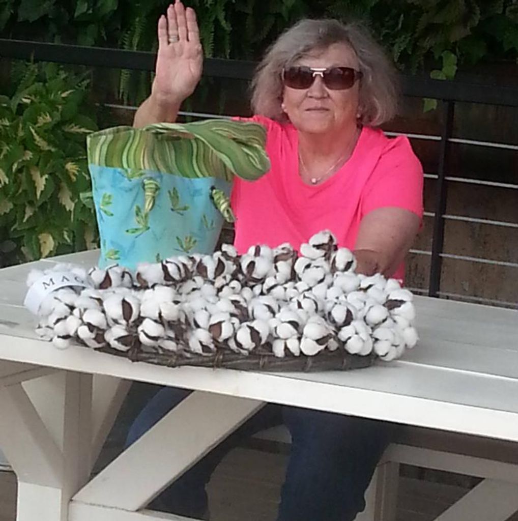 Bobbie Lee Neal Plumlee Profile Photo