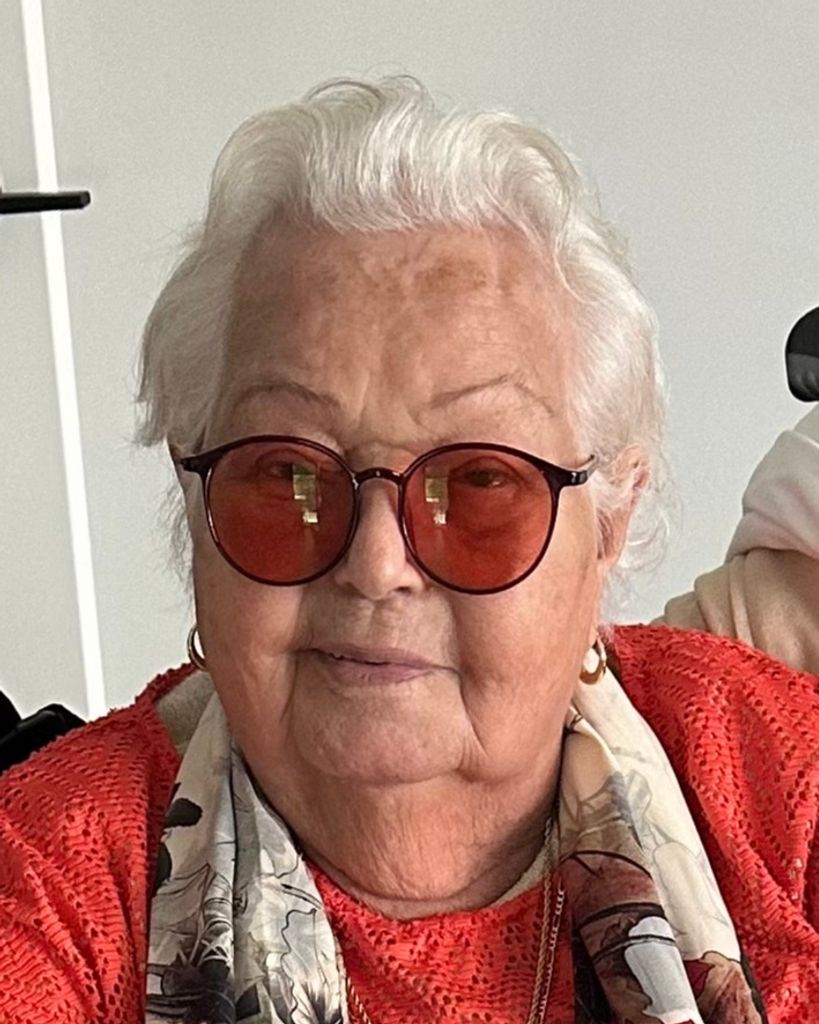 Isabel Quinones Profile Photo