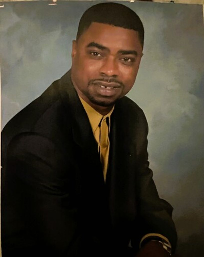 Carl Ray Grayson Jr. Profile Photo