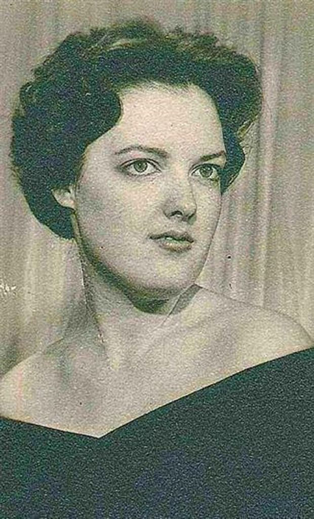 Sylvia Theresa Lovell