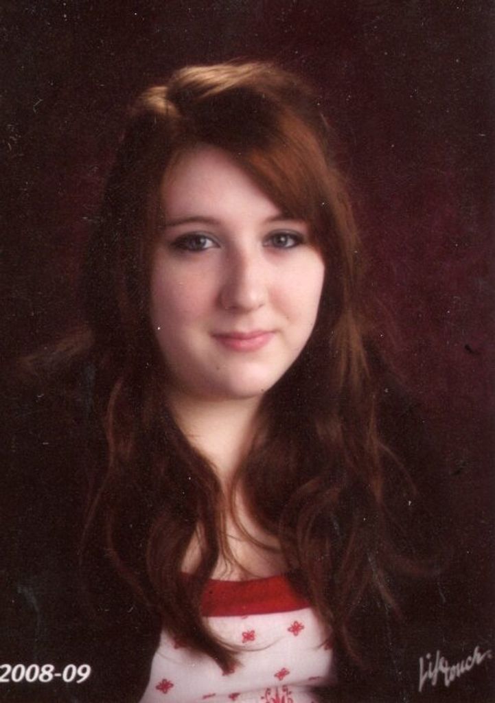 Carly Emelyne Owens Profile Photo