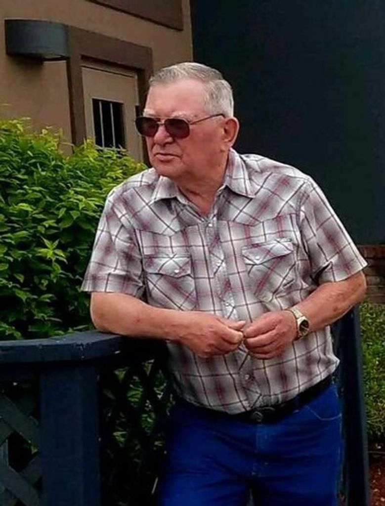 Garnet Fount Darnell