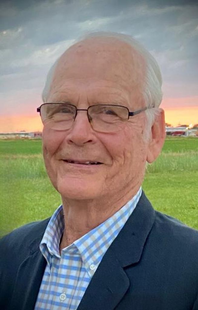 Russell D Edeal Profile Photo