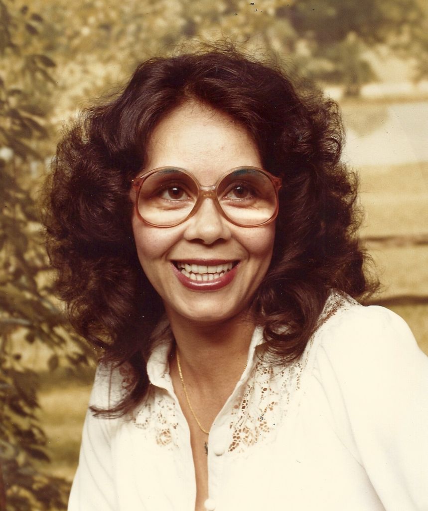 Faye Scott