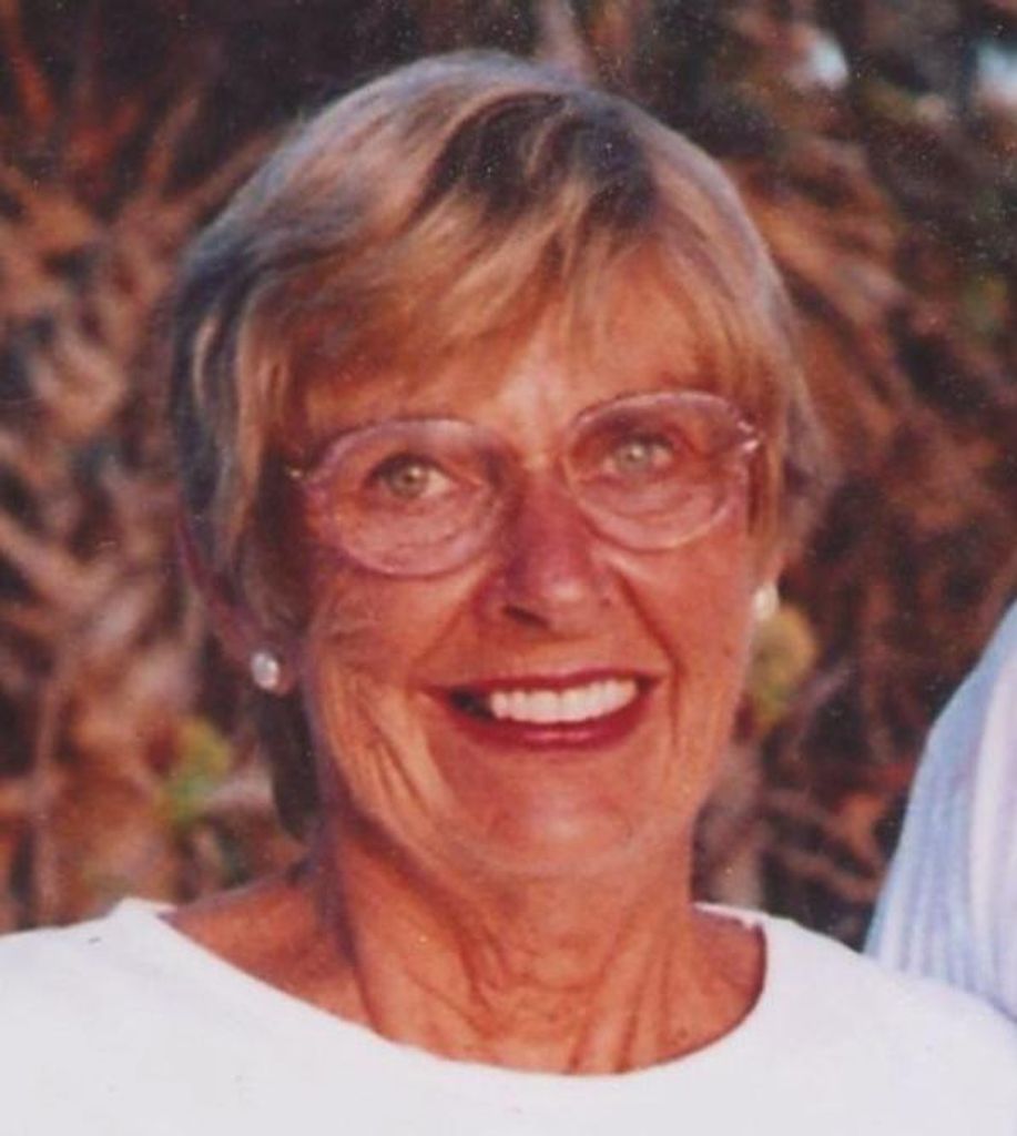 Gwenivere May Banker