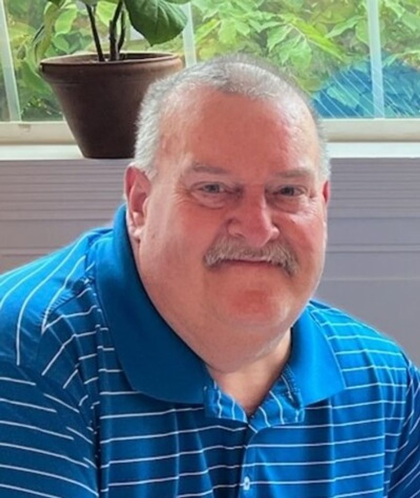 Leo P. Paquette Profile Photo