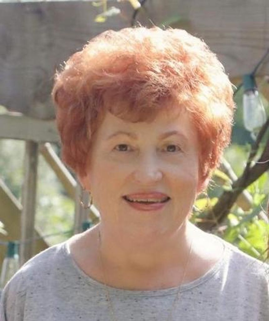 Carla Dean Clouse Profile Photo