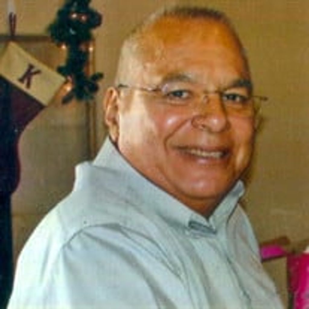 Johnny Lopez