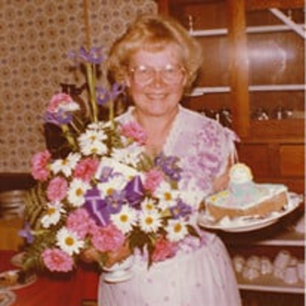 Vivian Harns Profile Photo