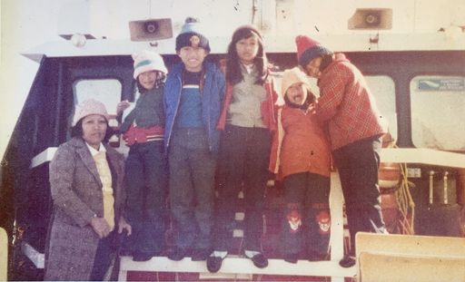 Dulce Montecillo Yanzon photo gallery thumbnail 27 of 56
