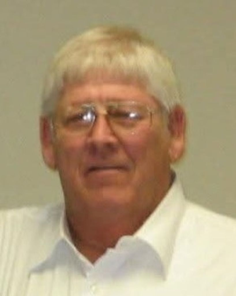 Charles Alvis Benton, Sr. Profile Photo