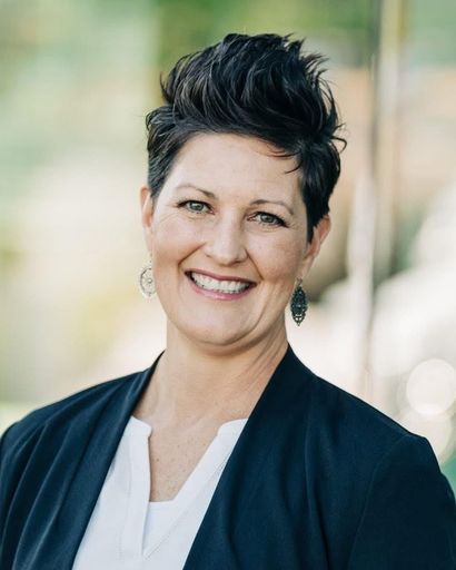 Karrie Long Shelton's obituary image