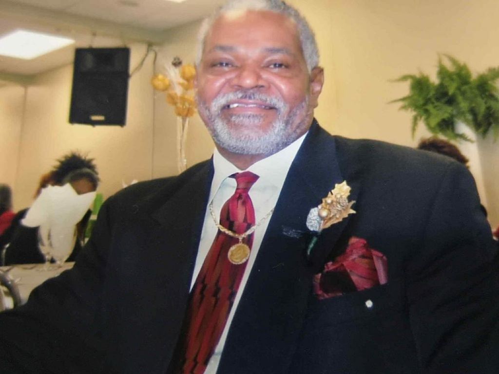 Mr. Earl Henry Hardison