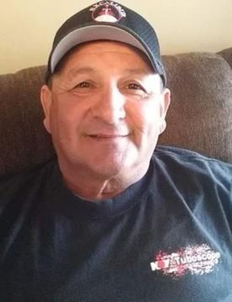 Carlos Rodriguez Profile Photo