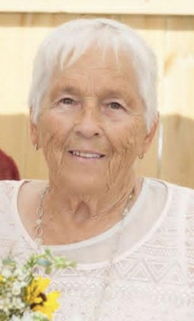 Sally Lou Brewster Profile Photo
