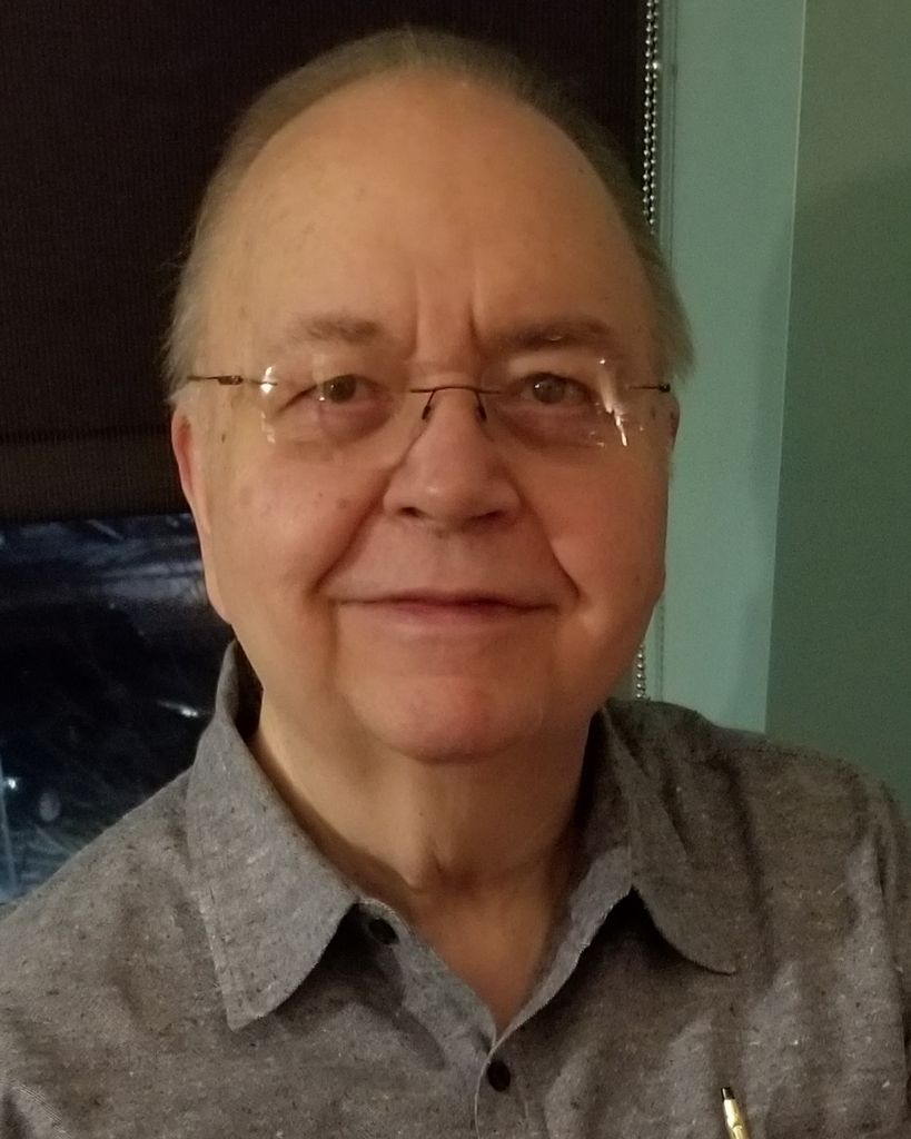 Ronald W Perlikiewicz