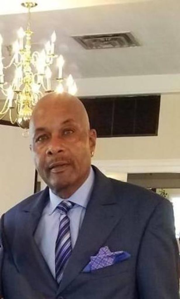 Benton Bryant Derricott Profile Photo