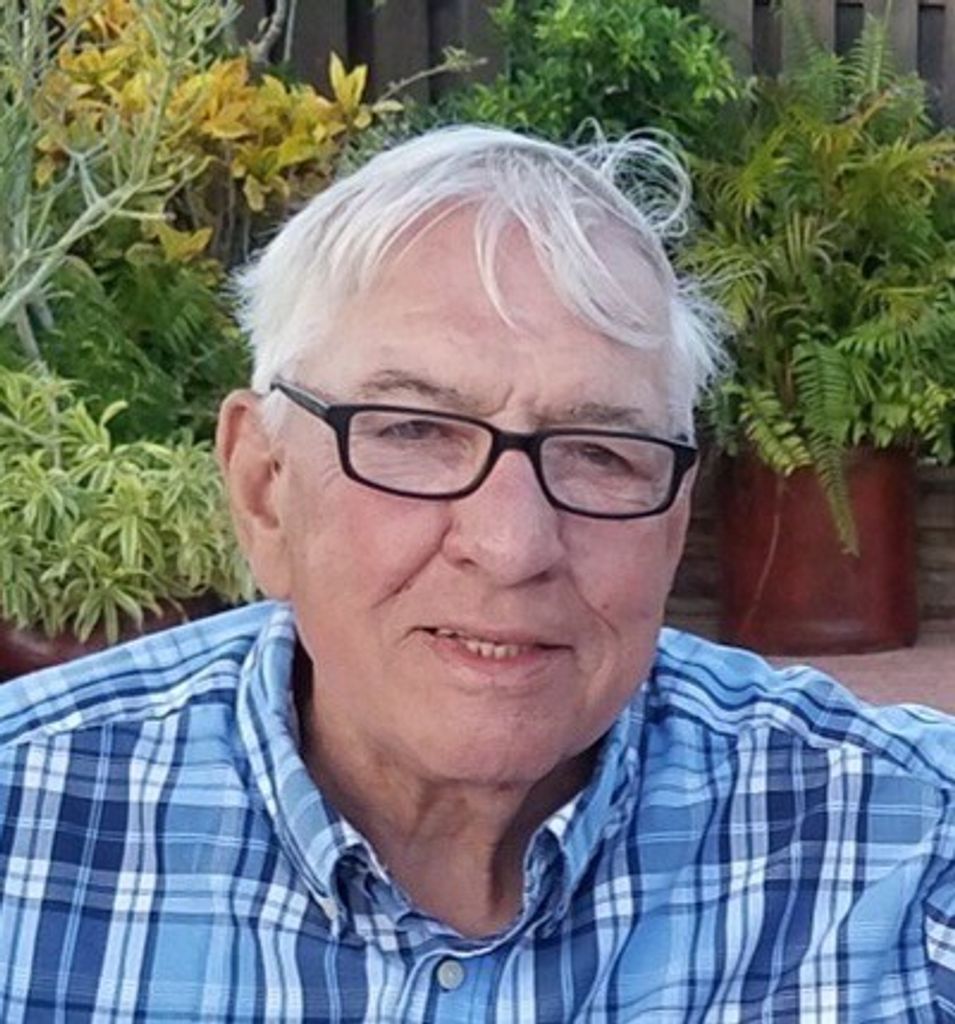 Raymond E. Souza Profile Photo