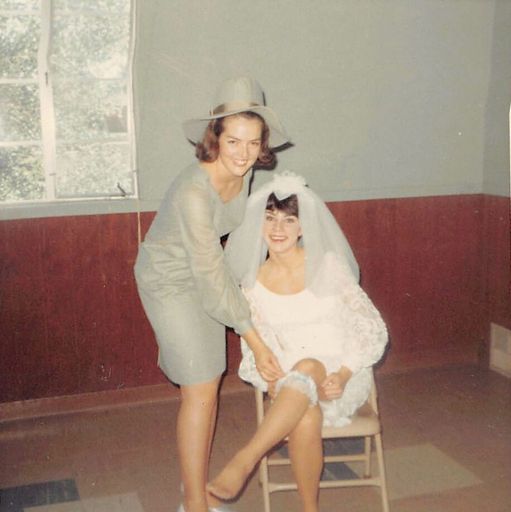 Janet Supon Kingsbury photo gallery thumbnail 65 of 83