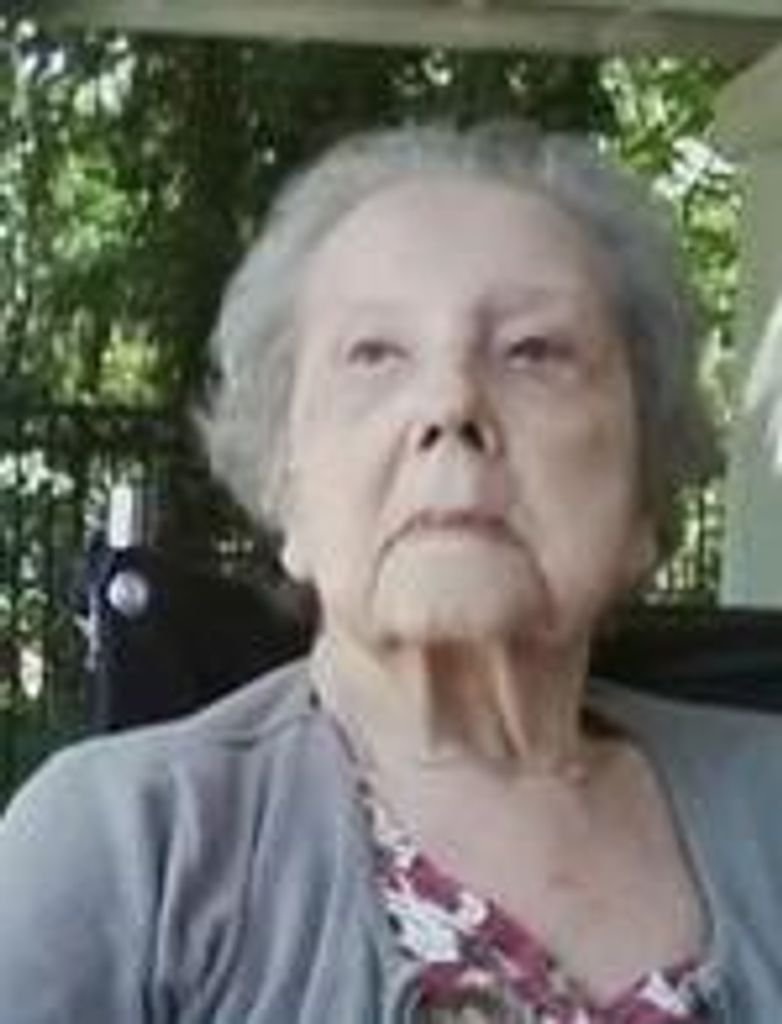 Leona "Dee" Anderson