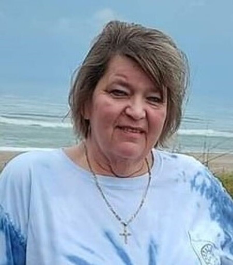 Christine April Davis Profile Photo