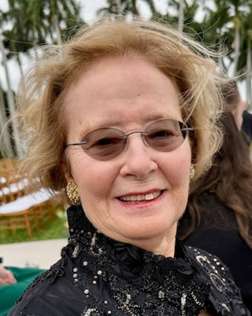Carolyn Frances Krinkie Profile Photo