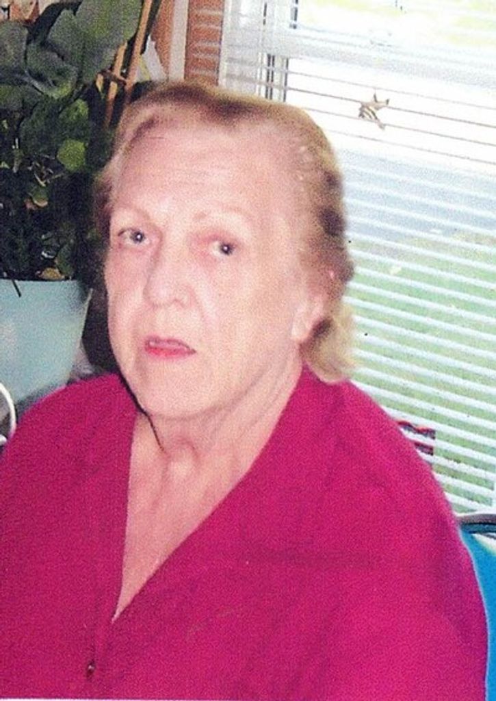 Beverly Akiki Profile Photo