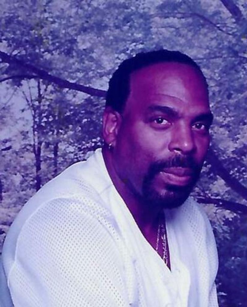 Don Lucas Hobbs Profile Photo