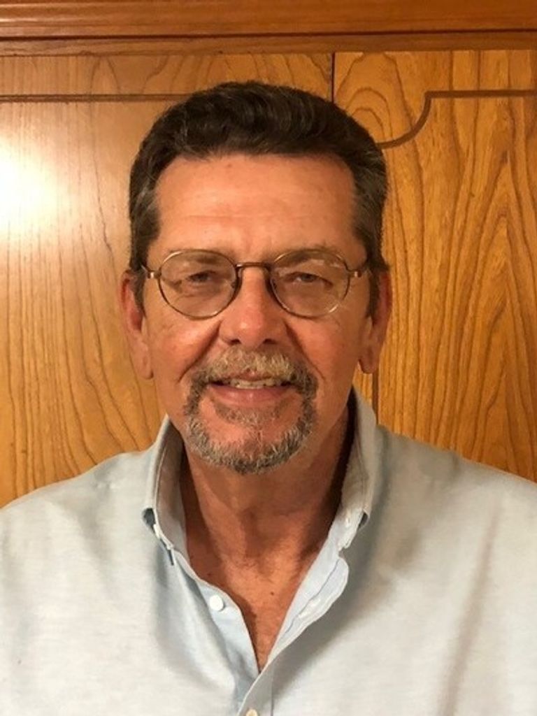 Thomas "Mike" Paxton