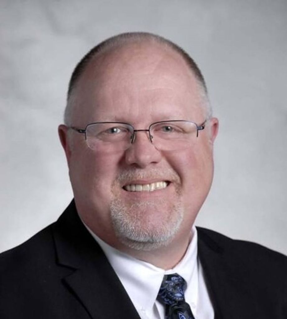 Dr. Eric D Holley Profile Photo