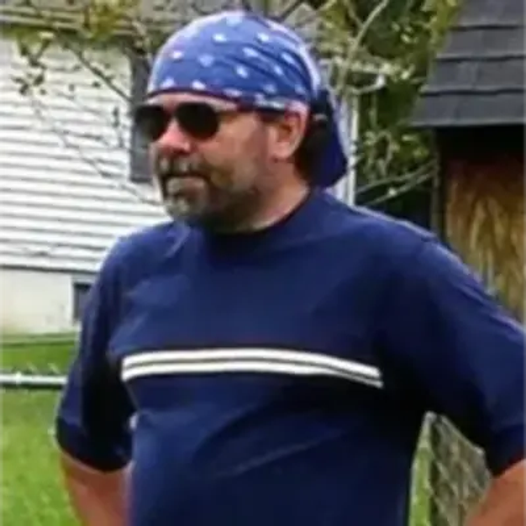 Larry Thomas