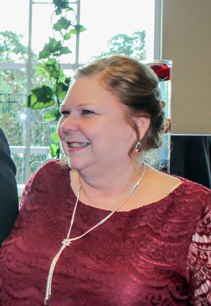 Linda Dotson Profile Photo
