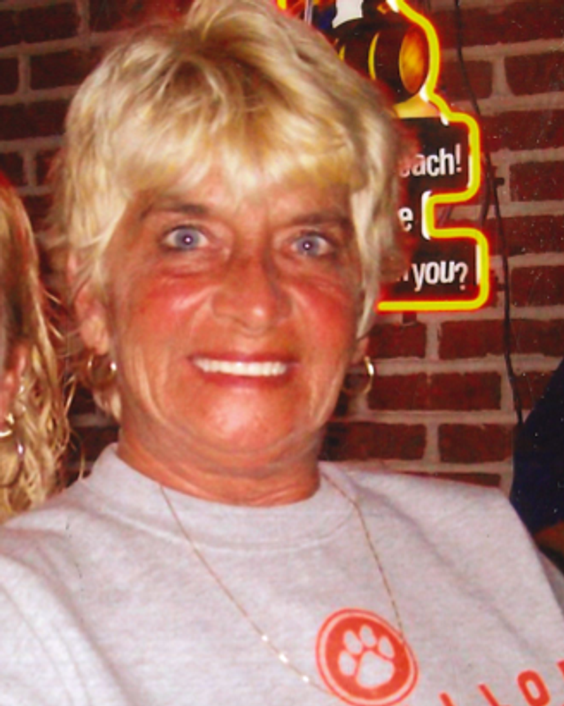Linda Lee Johns