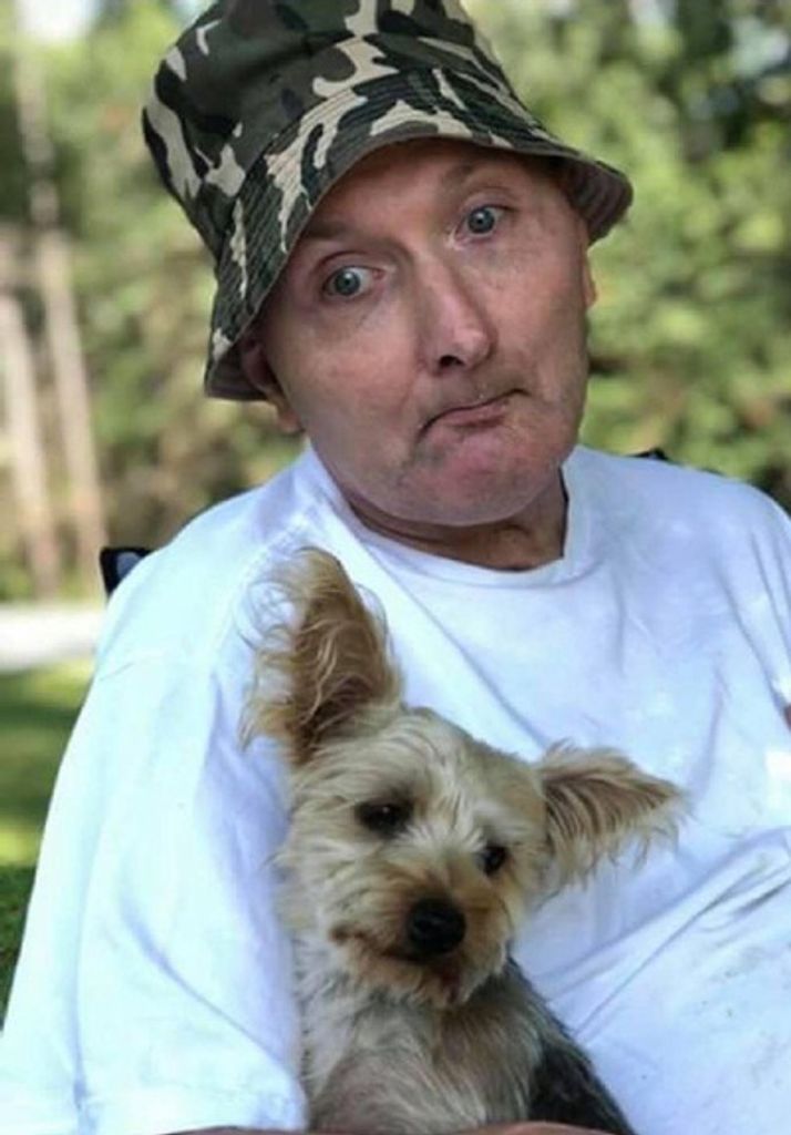 Leon Ronnie Moore Profile Photo