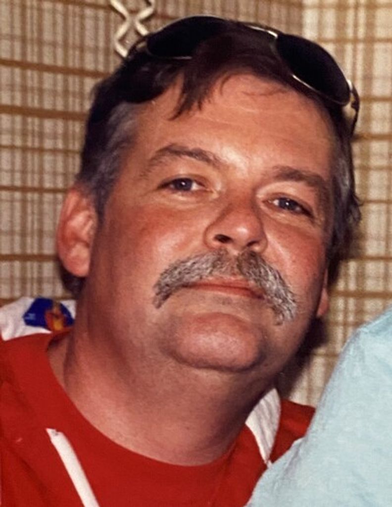 Daniel James Strain Profile Photo