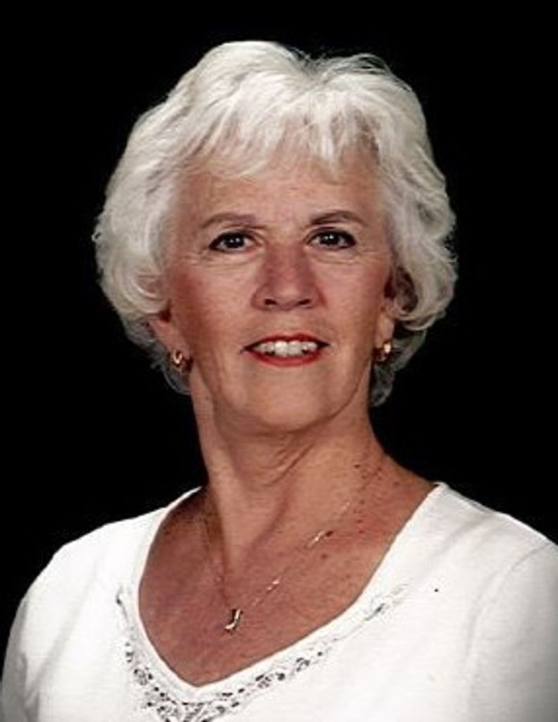 Janet Carol (Leitch)  Churchill
